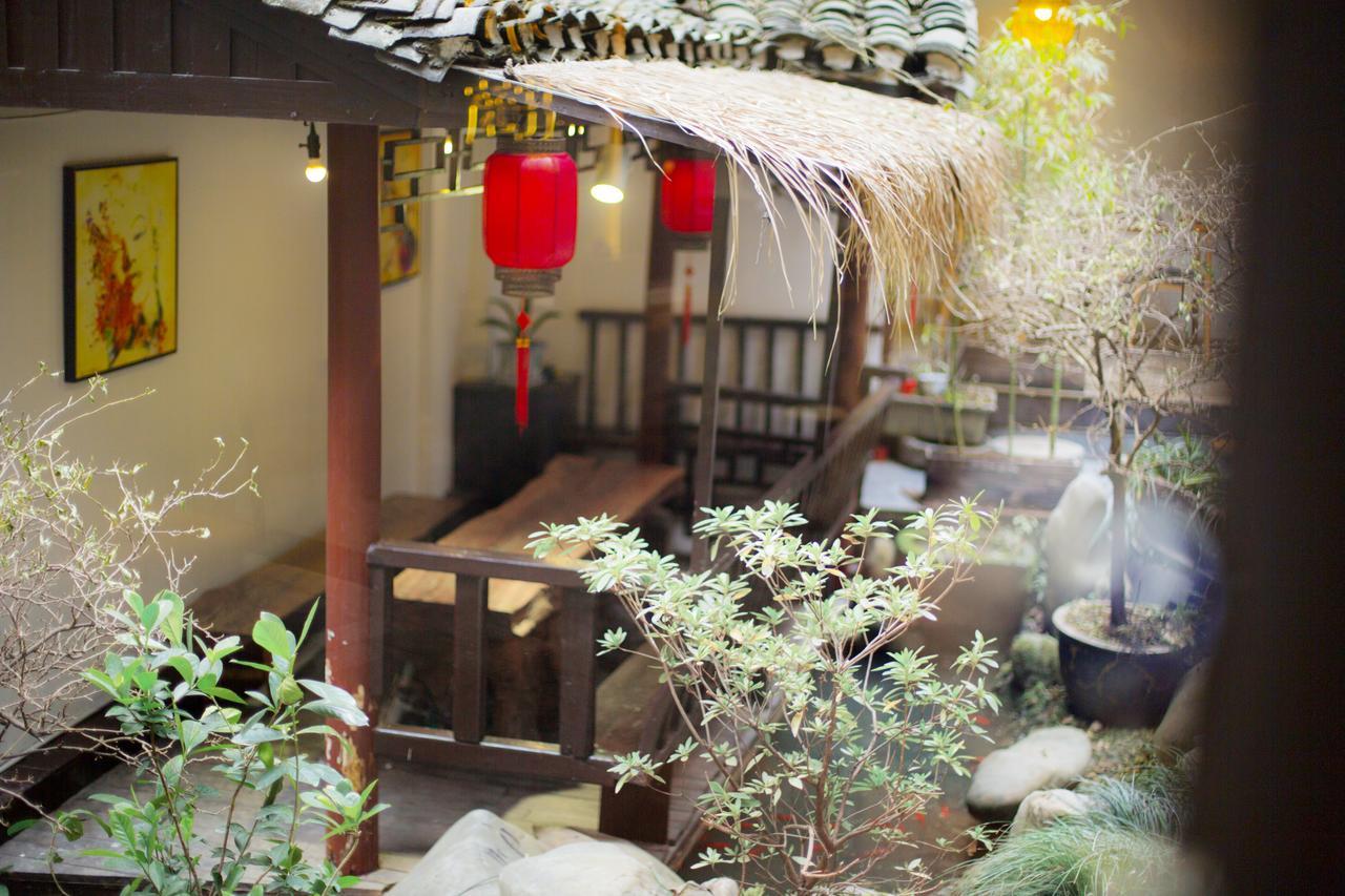 Fenghuang Poshan Inn Kültér fotó