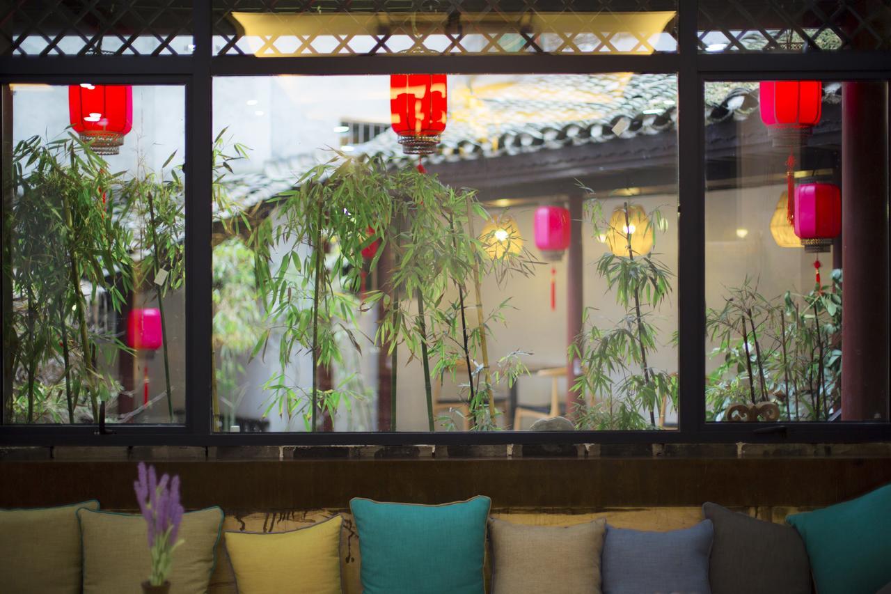 Fenghuang Poshan Inn Kültér fotó