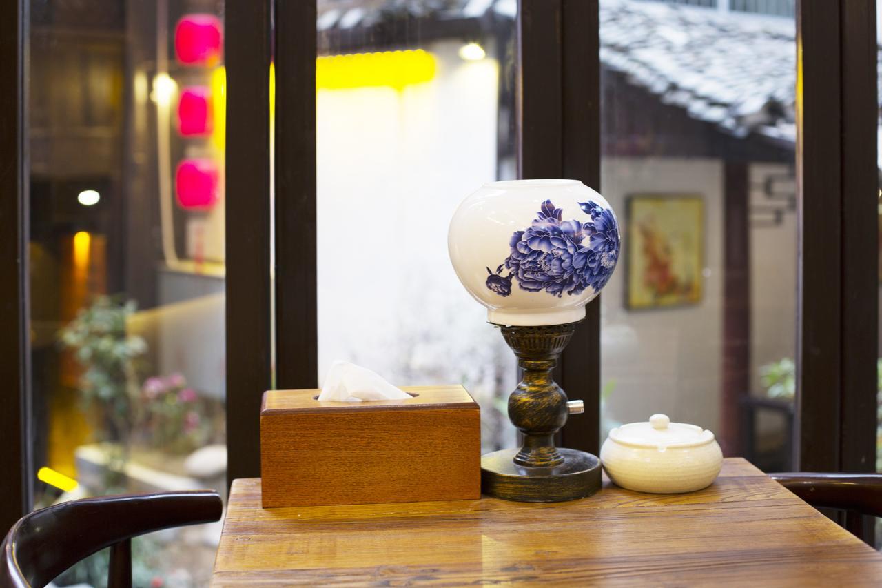 Fenghuang Poshan Inn Kültér fotó