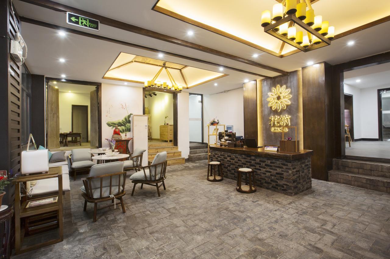 Fenghuang Poshan Inn Kültér fotó