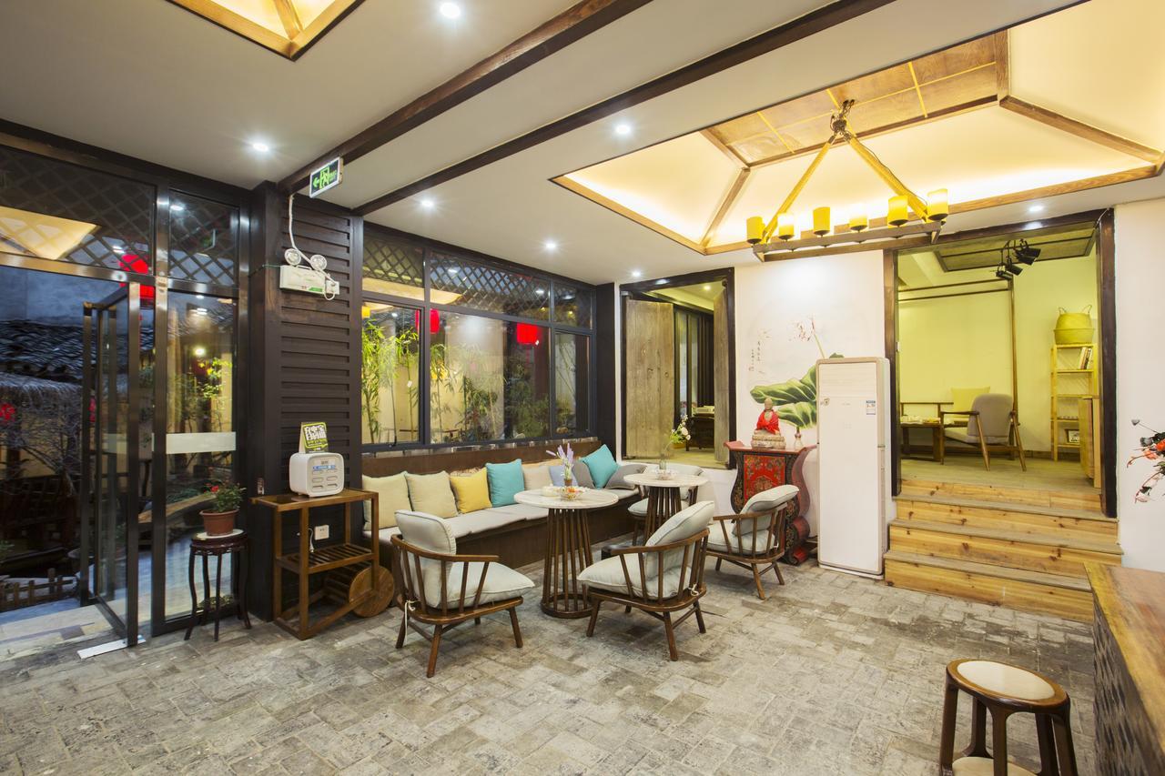 Fenghuang Poshan Inn Kültér fotó