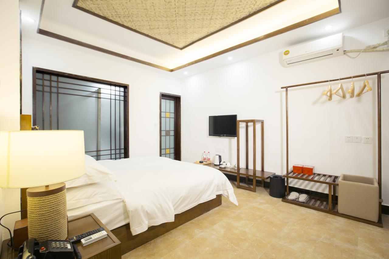 Fenghuang Poshan Inn Kültér fotó