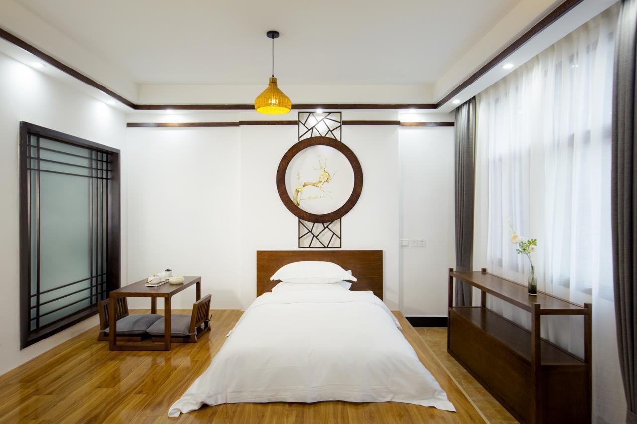 Fenghuang Poshan Inn Kültér fotó